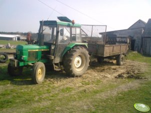 John Deere 1030 + rozrzutnik
