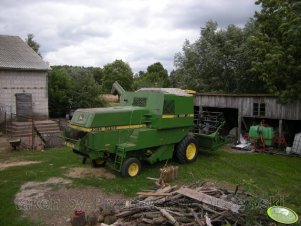 John Deere 1072