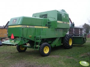 John Deere 1075