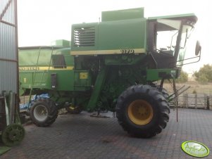 John Deere 1170