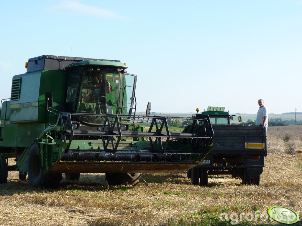 Kombajn John Deere 1177 - fotka #321831 - Galeria rolnicza agrofoto