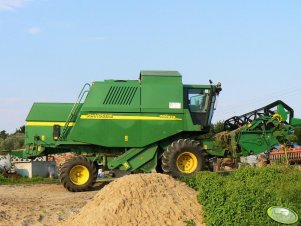 John Deere 1550 WTS - po żniwach