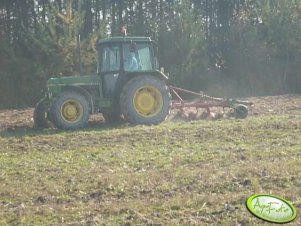 John Deere 1640