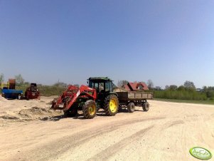 John Deere 1640F + przyczepa