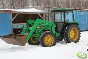 John Deere 2040S + TUR