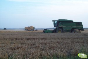 John Deere 2064 + Challenger 