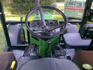 John Deere 2400