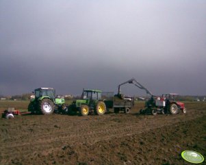 John Deere 2400