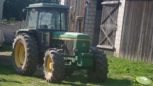 John Deere 3050