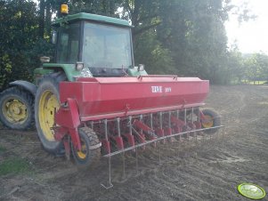 John Deere 3140 + Tive HSV 3,0