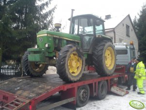 John Deere 3140 