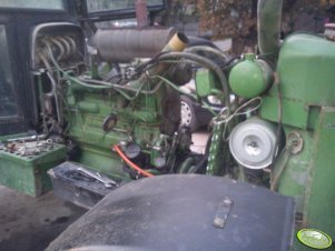 John Deere 3140