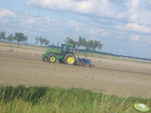 John Deere 3350 + zestaw uprawo-siewny