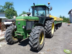 John Deere 3650