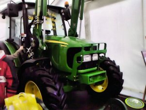 John Deere 5080 M