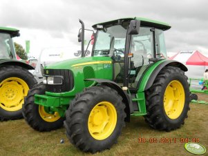 John Deere 5080 M