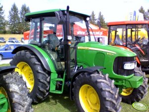 John Deere 5100R