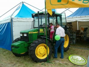 John Deere 5310