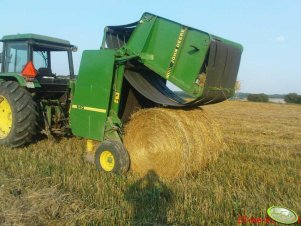 John Deere 540 + 3140