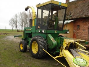 John Deere 5440