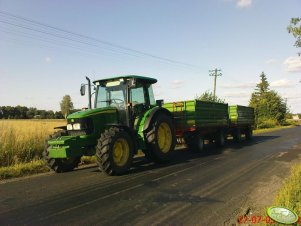 John Deere 5620 + 2 x Pronar T653/2
