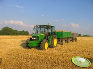 John Deere 5720 + 2x przyczepy