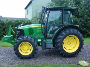 John Deere 5720 - ciągnik zrywkowy