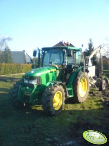 John Deere 5720 + Cyklop