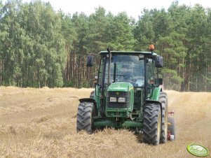 John Deere 5720 + Metal Fach