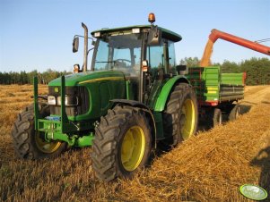 John Deere 5720 + Pronar T653/2