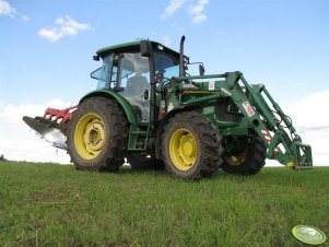 John Deere 5720 + Staltech