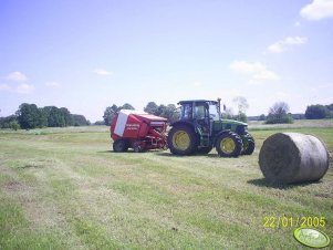 John Deere 5720 + Welger RP 200