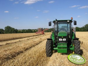 John Deere 5720