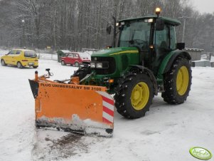 John Deere 5720