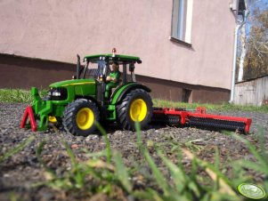 John Deere 5720+Cambridge