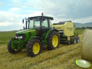 John Deere 5820 + Prasa Krone Vario Pack 1500