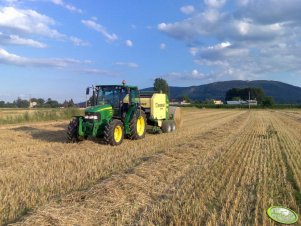 John Deere 5820 Premium + Krone Variopack 1500