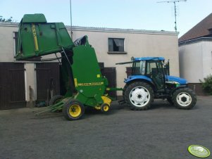 John Deere 590