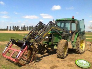 John Deere 6100 + aAram