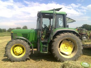 John Deere 6100