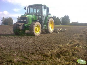 John Deere 6100