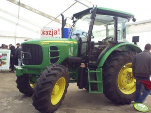 John Deere 6100D