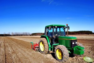 John Deere 6200 + AgroMasz 