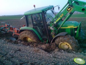 John Deere 6210 + Kverneland