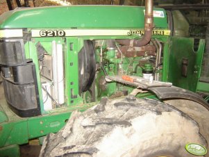 John Deere 6210 se