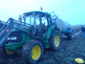 John Deere 6220