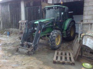 John Deere 6220 