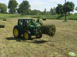 John Deere 6230
