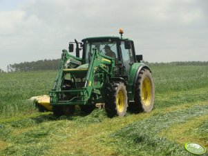 John Deere 6230