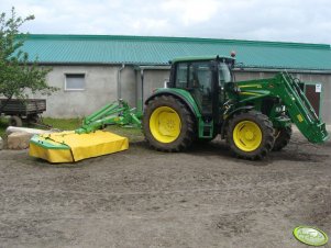 John Deere 6230